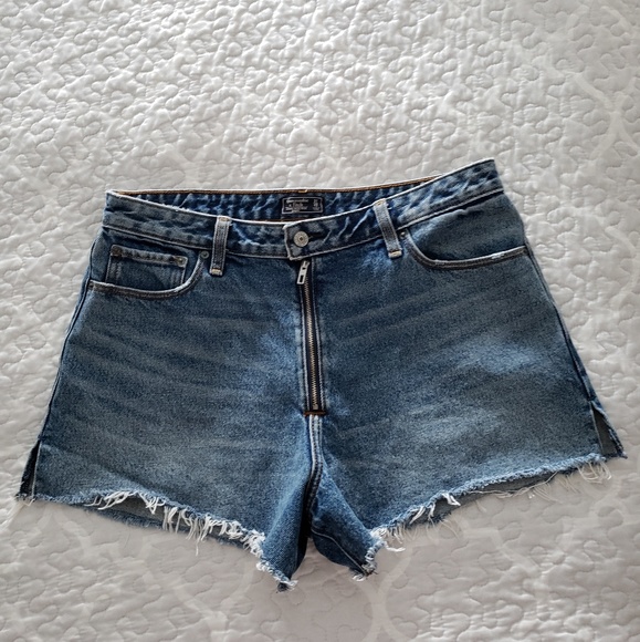 abercrombie & fitch denim shorts